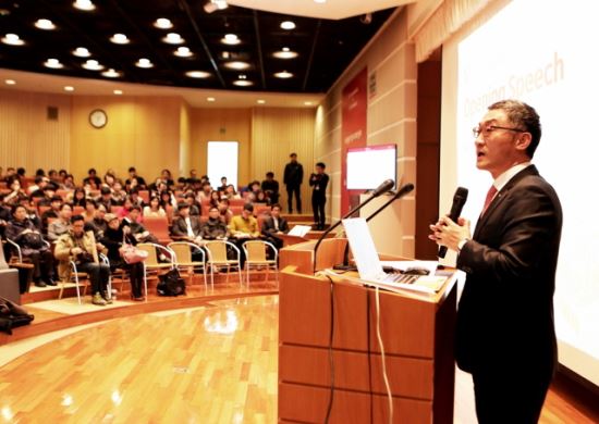 17일 서울 을지로 SK텔레콤 본사에서 열린
