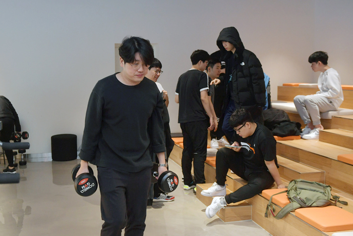 ‘솔선수범’하는 손대영 감독