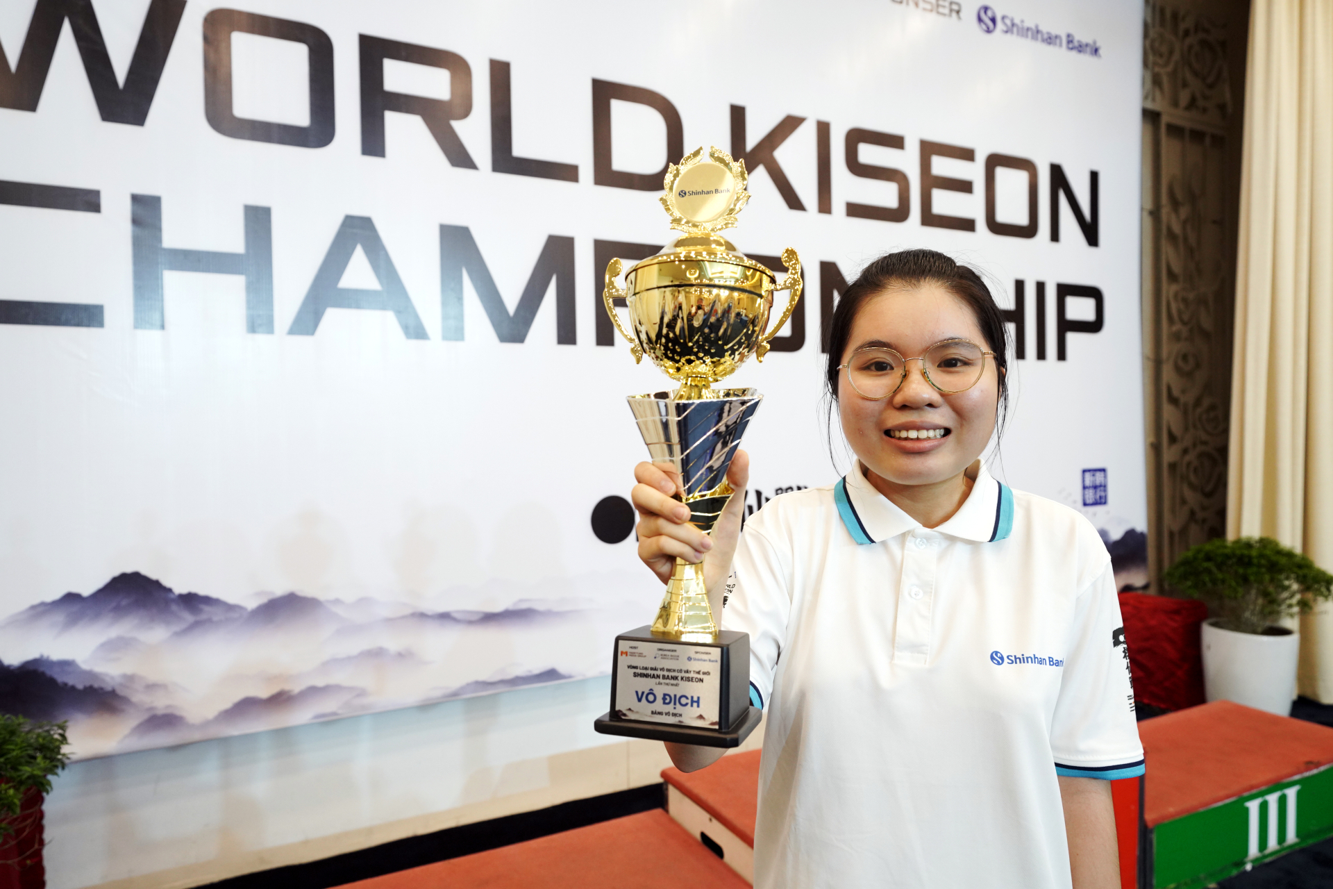 베트남 ‘바둑 소녀’ 하꾸윈안, 삼성화재배 이어 기선전 대표로 한국 온다 [바둑]