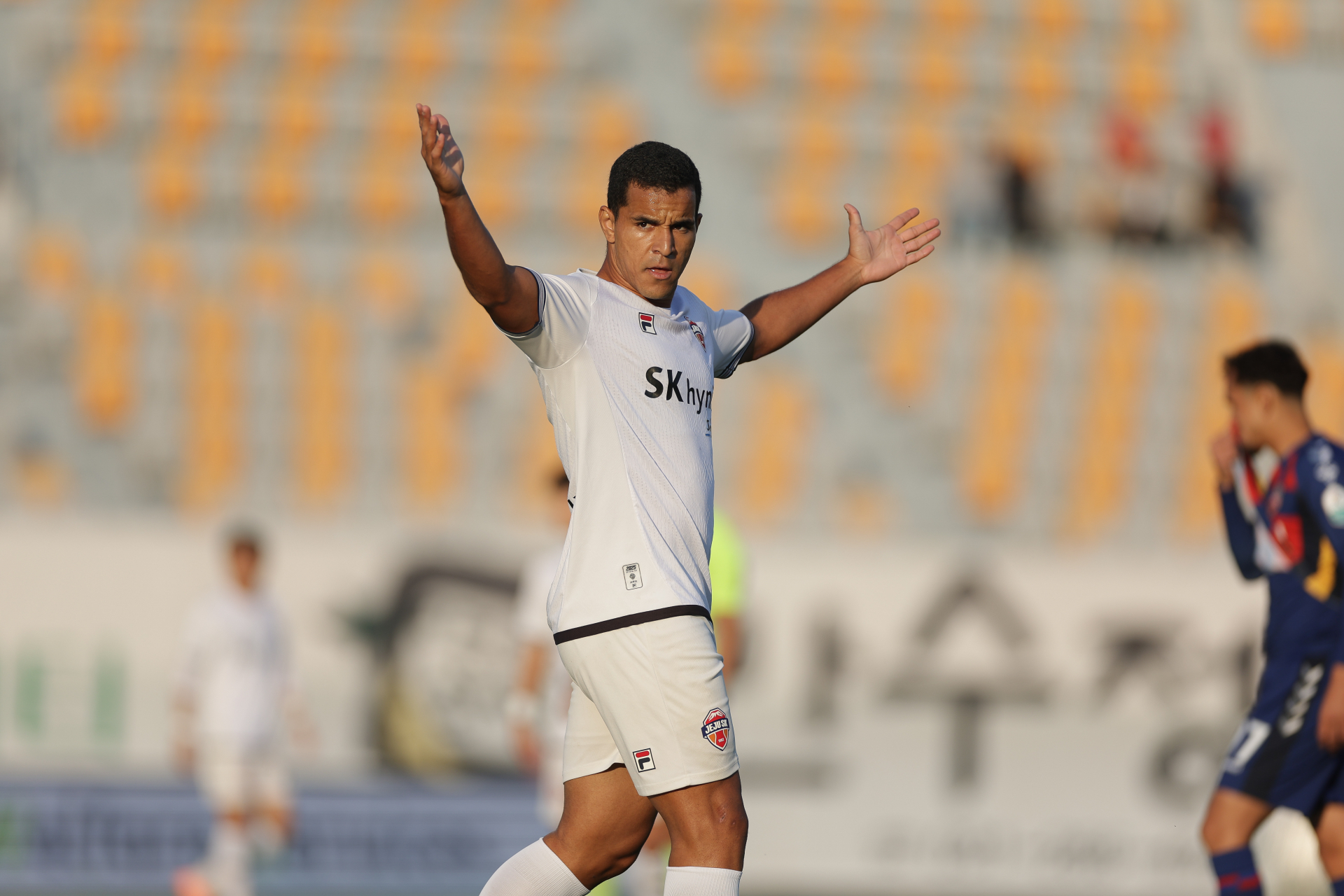 ‘멀티골’ 제주SK 유리 조나탄, K리그1 34R MVP…K리그2는 이랜드 박창환